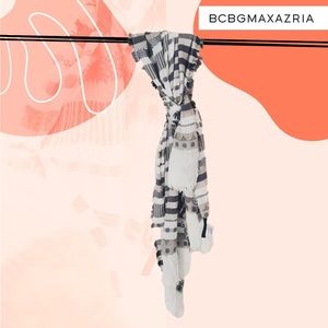 BCBGMaxazria gently used lightweight scarf